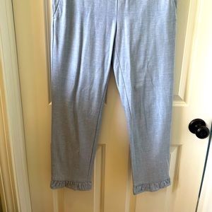 Light weight pants with ruffle